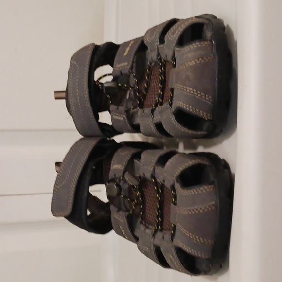 Teva "Forebay" leather sandals - 8 - brown gray - Picture 9 of 11